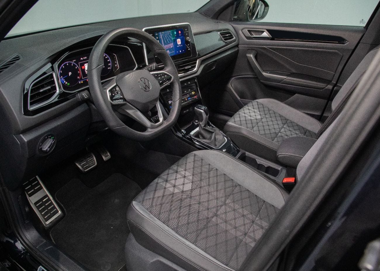 فولكس واجن T ROC R-line 1.4L