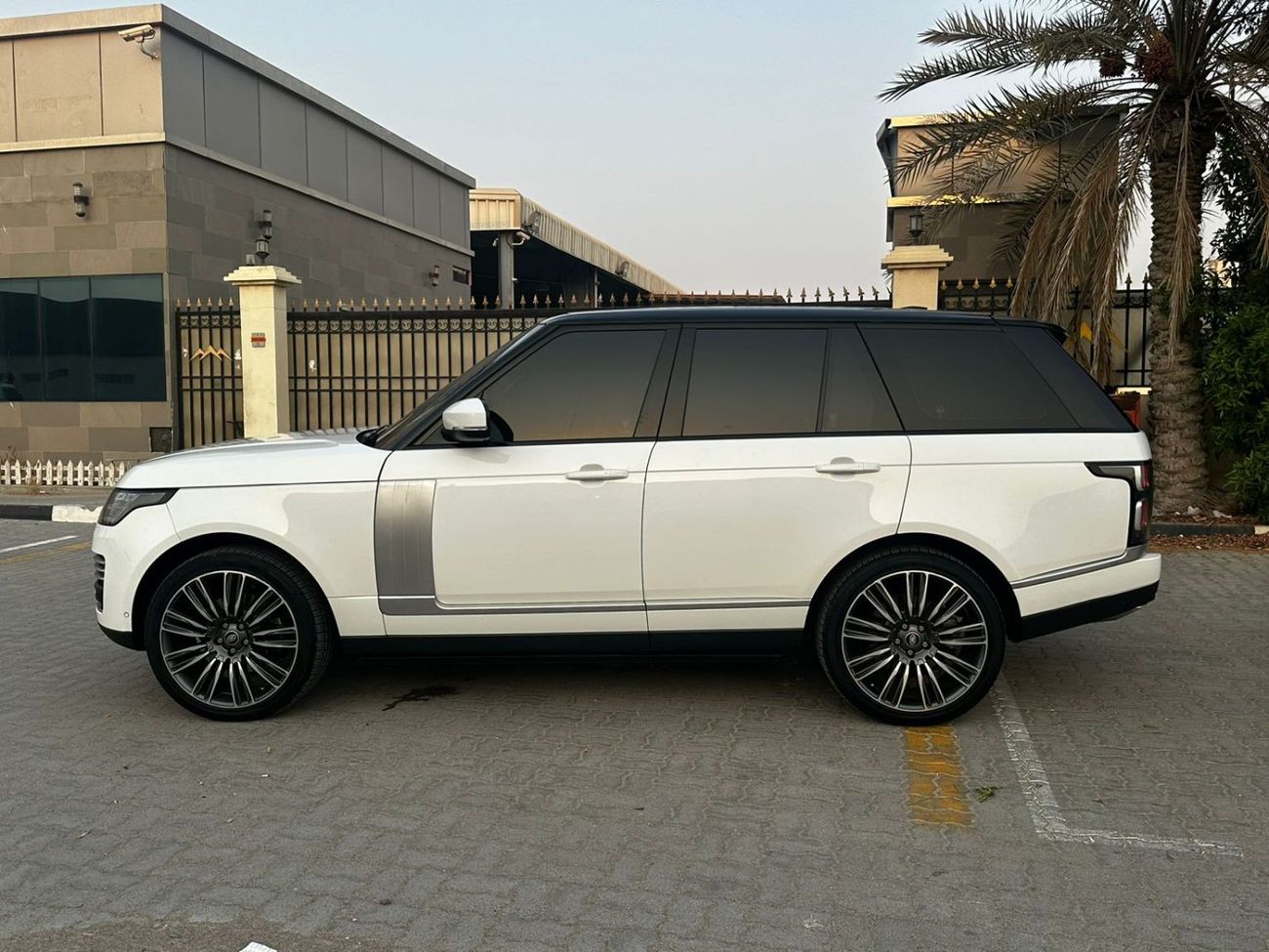 لاند روفر رينج روفر