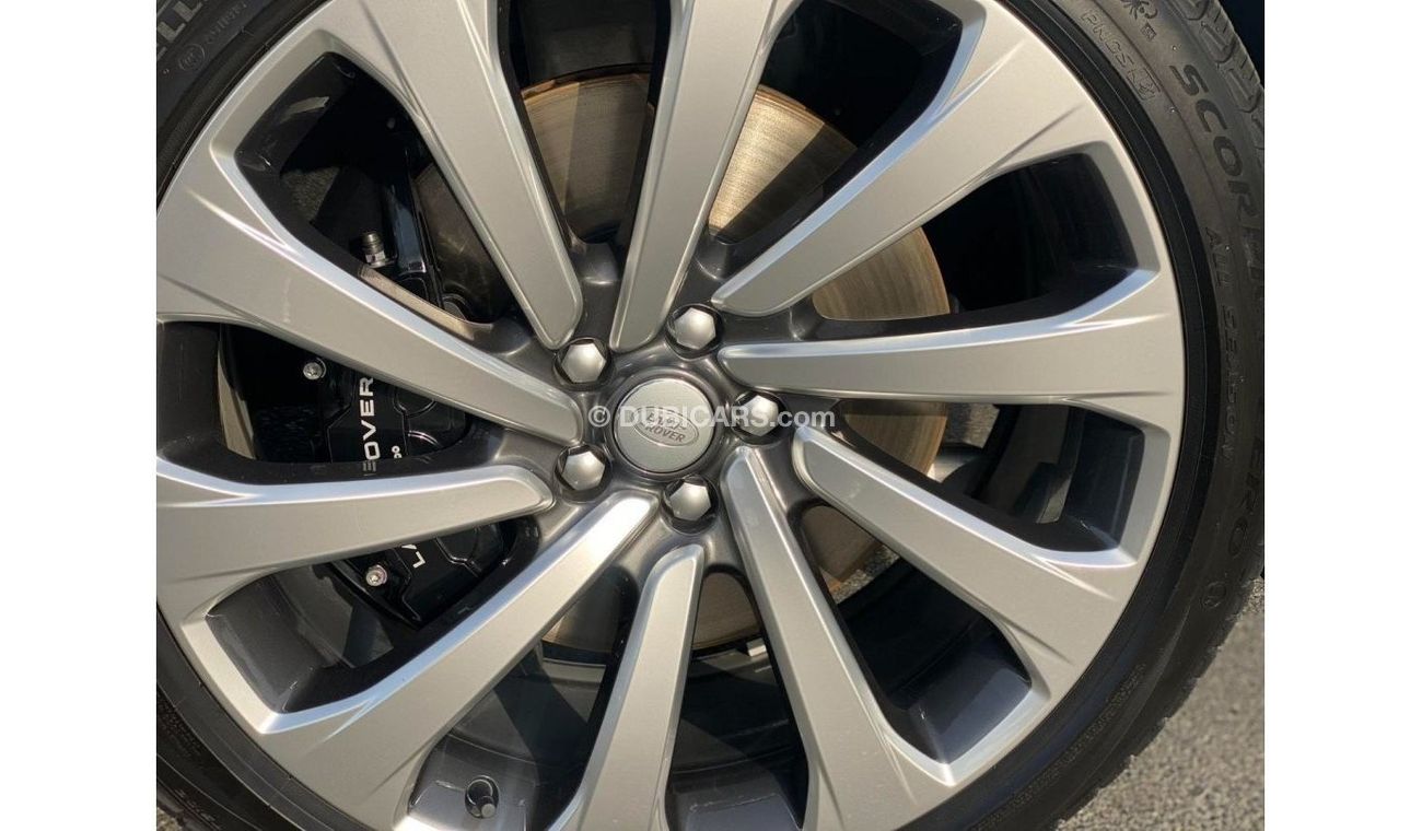 Land Rover Range Rover BRAND NEW GCC SPEC UNDER WARRANTY AND SERVICE