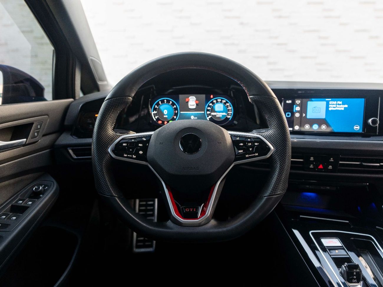 Volkswagen Golf GTI Sport 2.0T