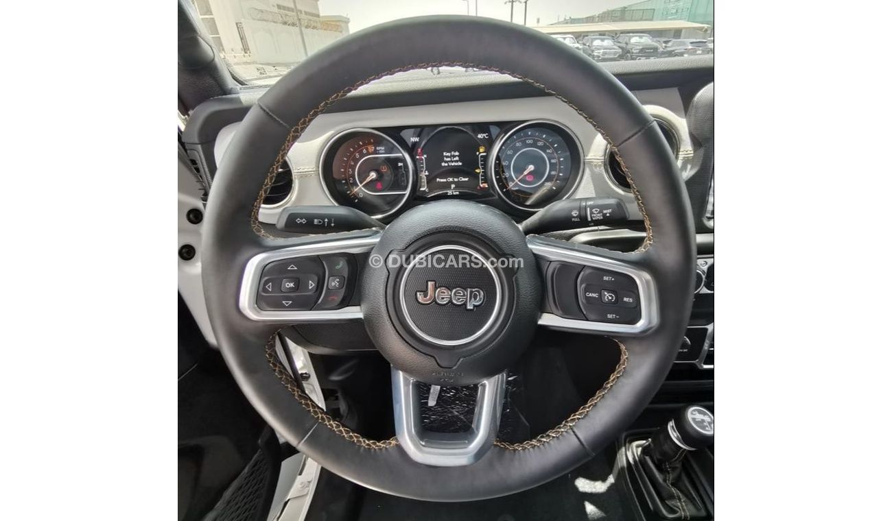 جيب جلادياتور Jeep Gladiator - 2023 - White