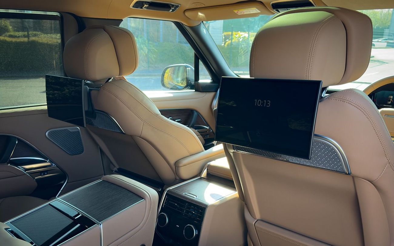 Land Rover Range Rover Autobiography 3.0L P460e LWB RIGHT HAND DRIVE