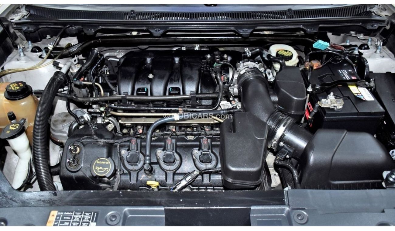 فورد فليكس EXCELLENT DEAL for our Ford Flex ( 2014 Model ) in Silver Color GCC Specs