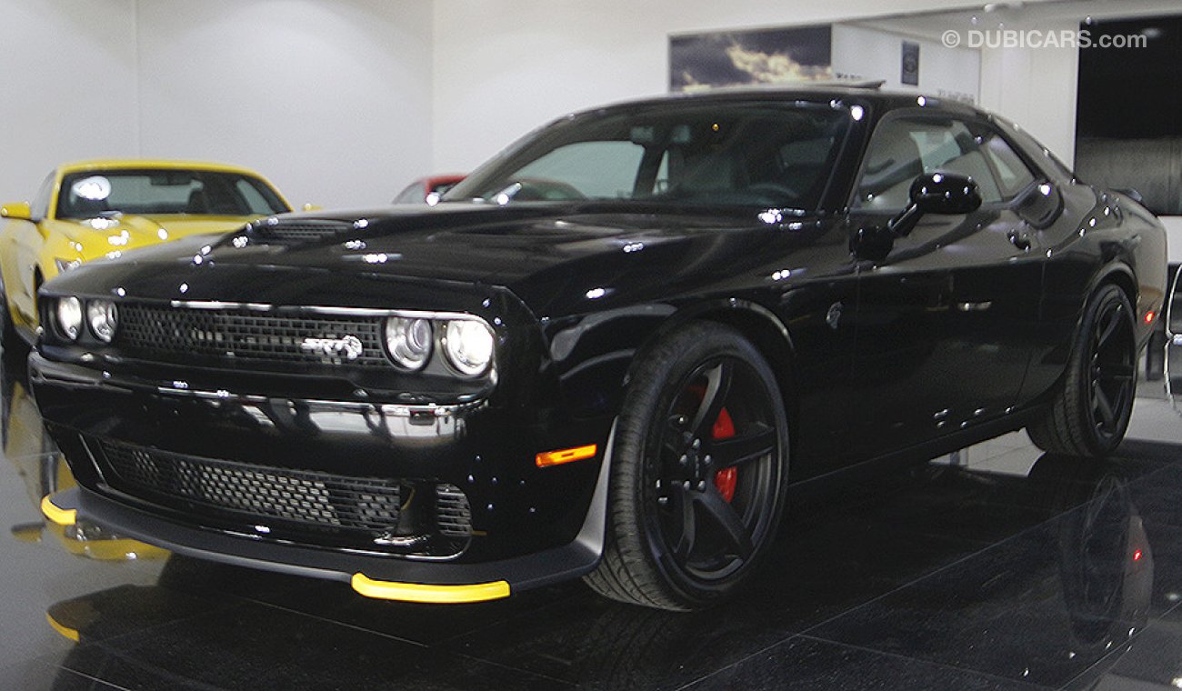 دودج تشالينجر Hellcat SRT8 2018, 6.2L, V8