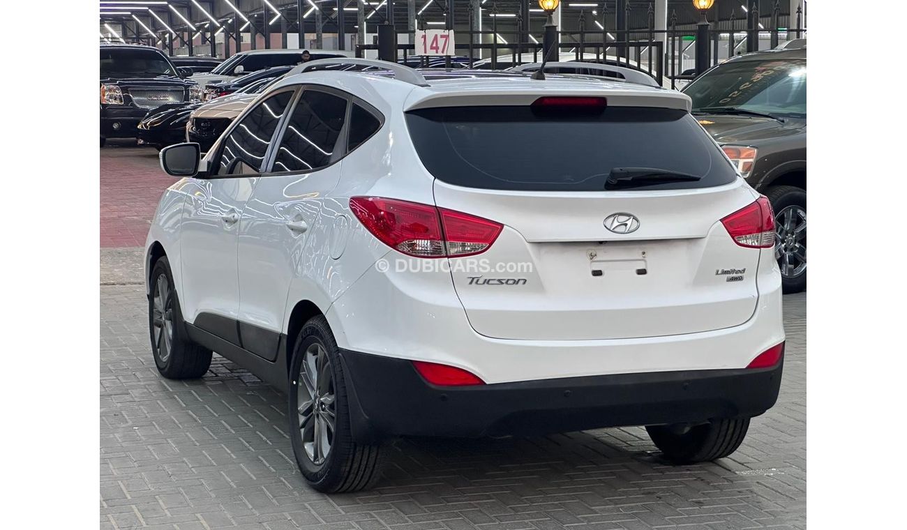 Hyundai Tucson SE