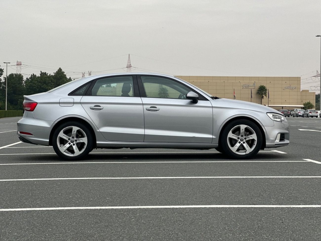 Audi A3 35 TFSI MODEL 2017GCC CAR PERFECT CONDITION INSIDE AND OUTSIDE 1400cc