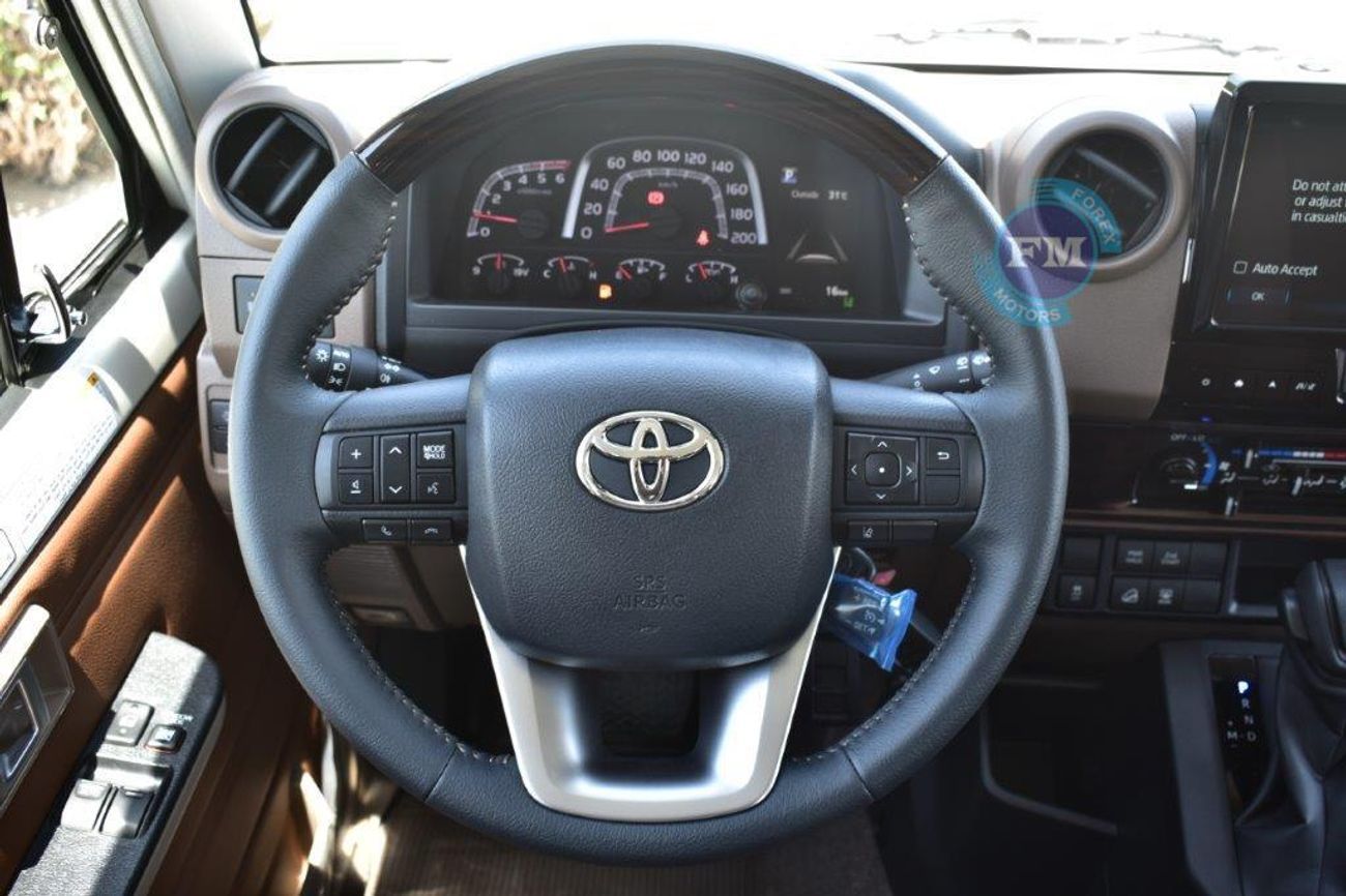 تويوتا لاند كروزر 70 71 Short Wheel Base SDLX 2.8L Diesel 4WD 5 Seater Automatic