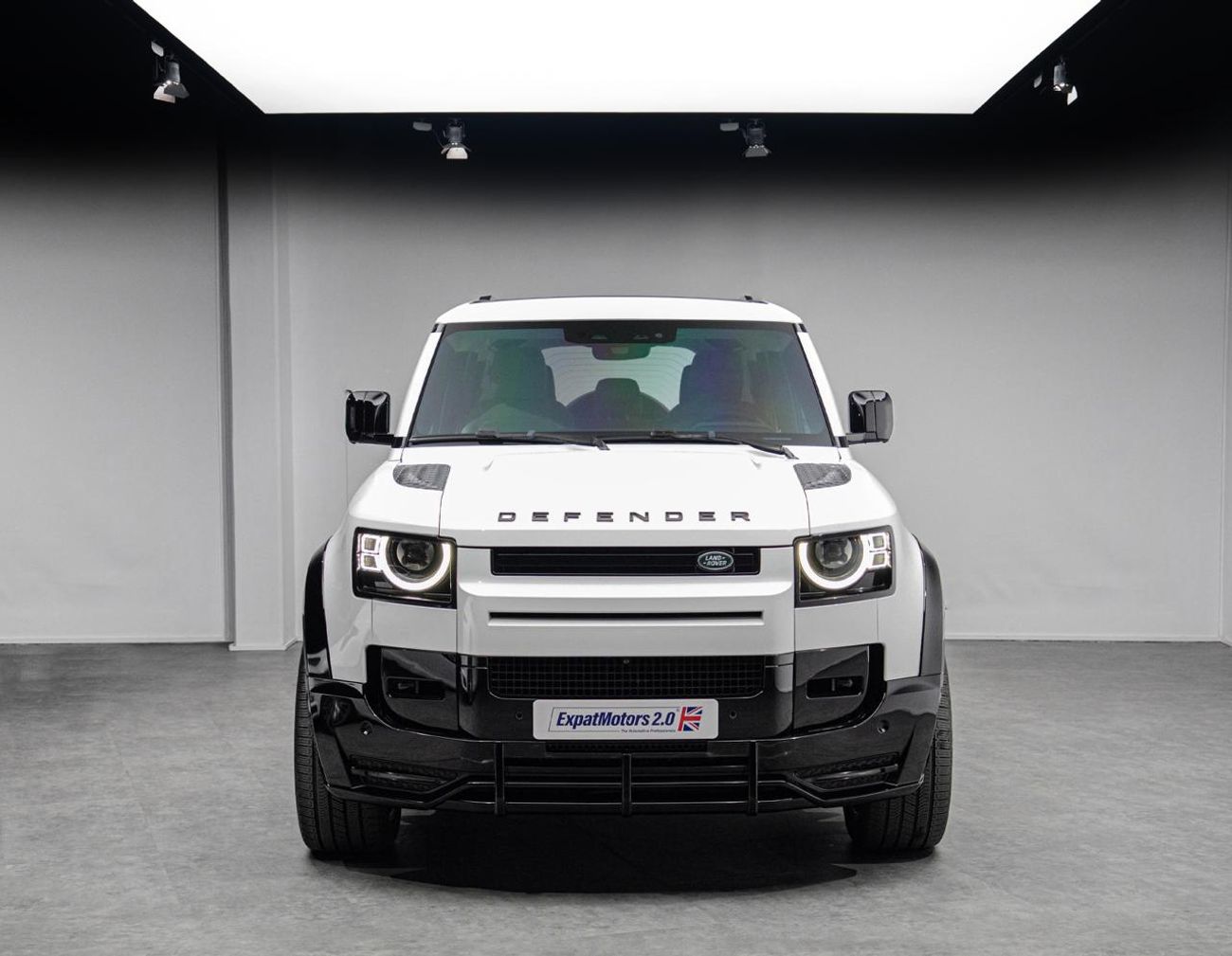 لاند روفر ديفندر 110 SE P400 3.0L