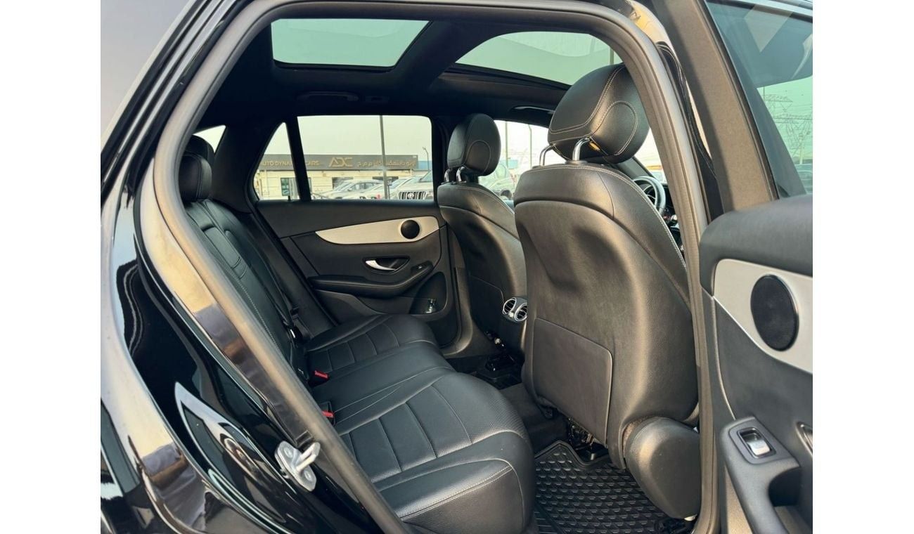 مرسيدس بنز GLC 300 4MATIC
