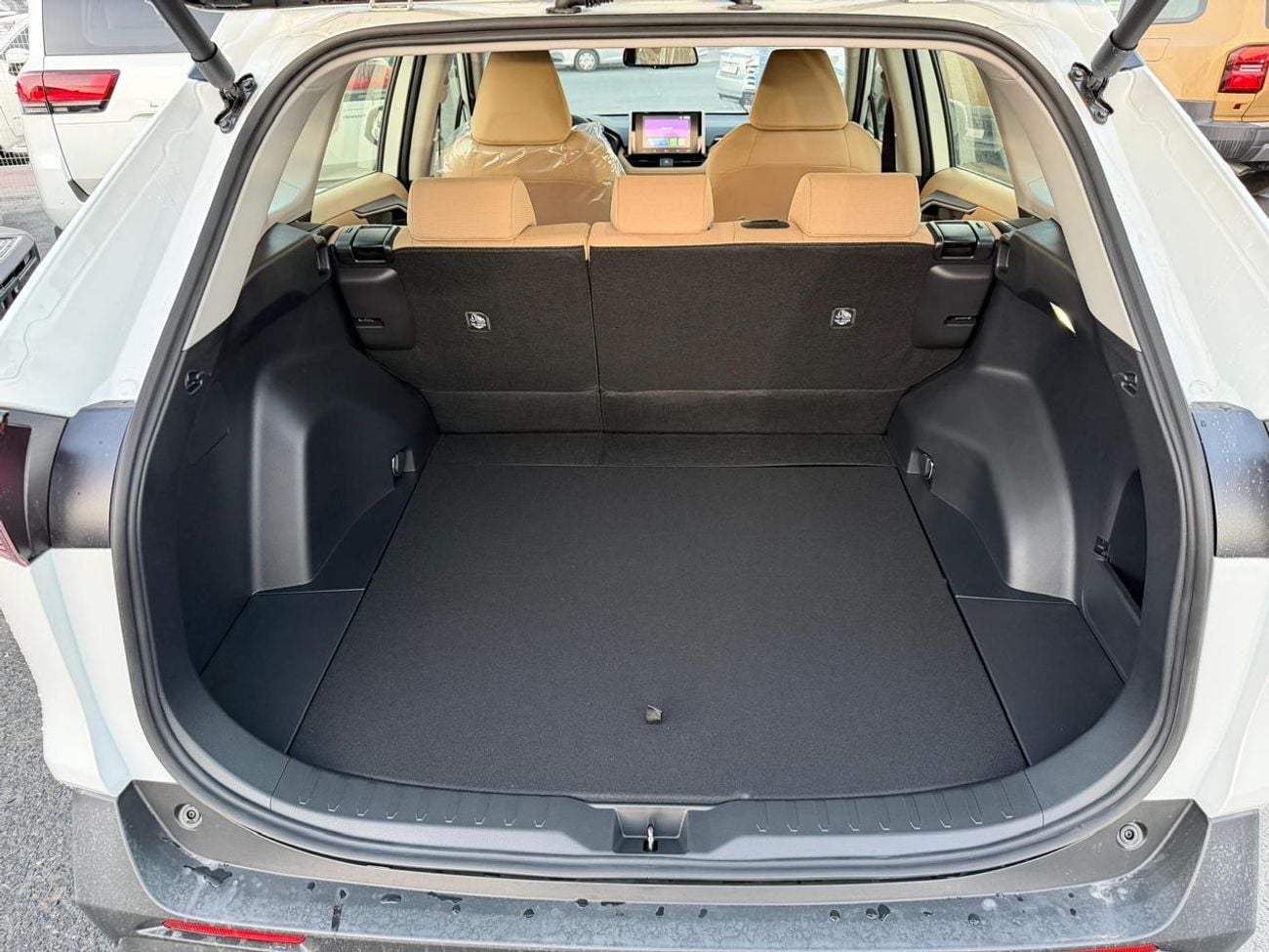 Toyota RAV4 2.5L (4WD) LE 2025 Toyota Rav 4 2.5L Petrol (4WD) LE