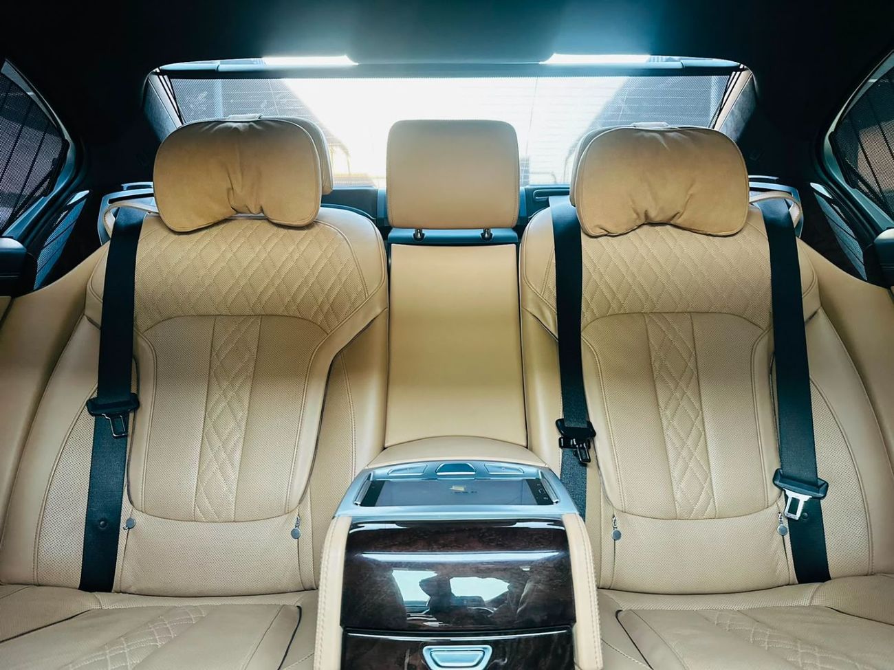 بي أم دبليو 740Li PURE EXCELLENCE