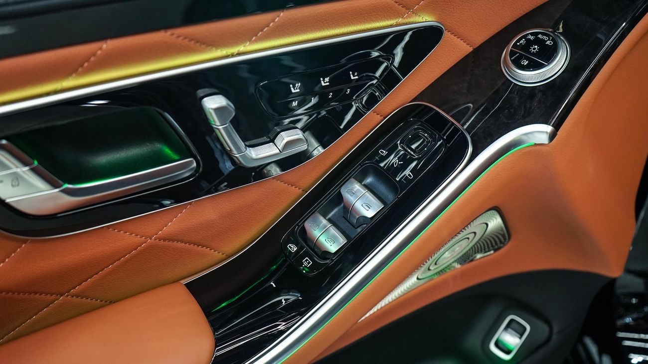 مرسيدس بنز S 500