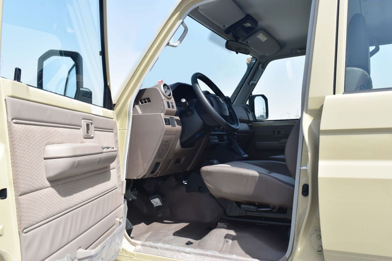 تويوتا لاند كروزر بيك آب LC79 DC 2.8L AT GCC 2025