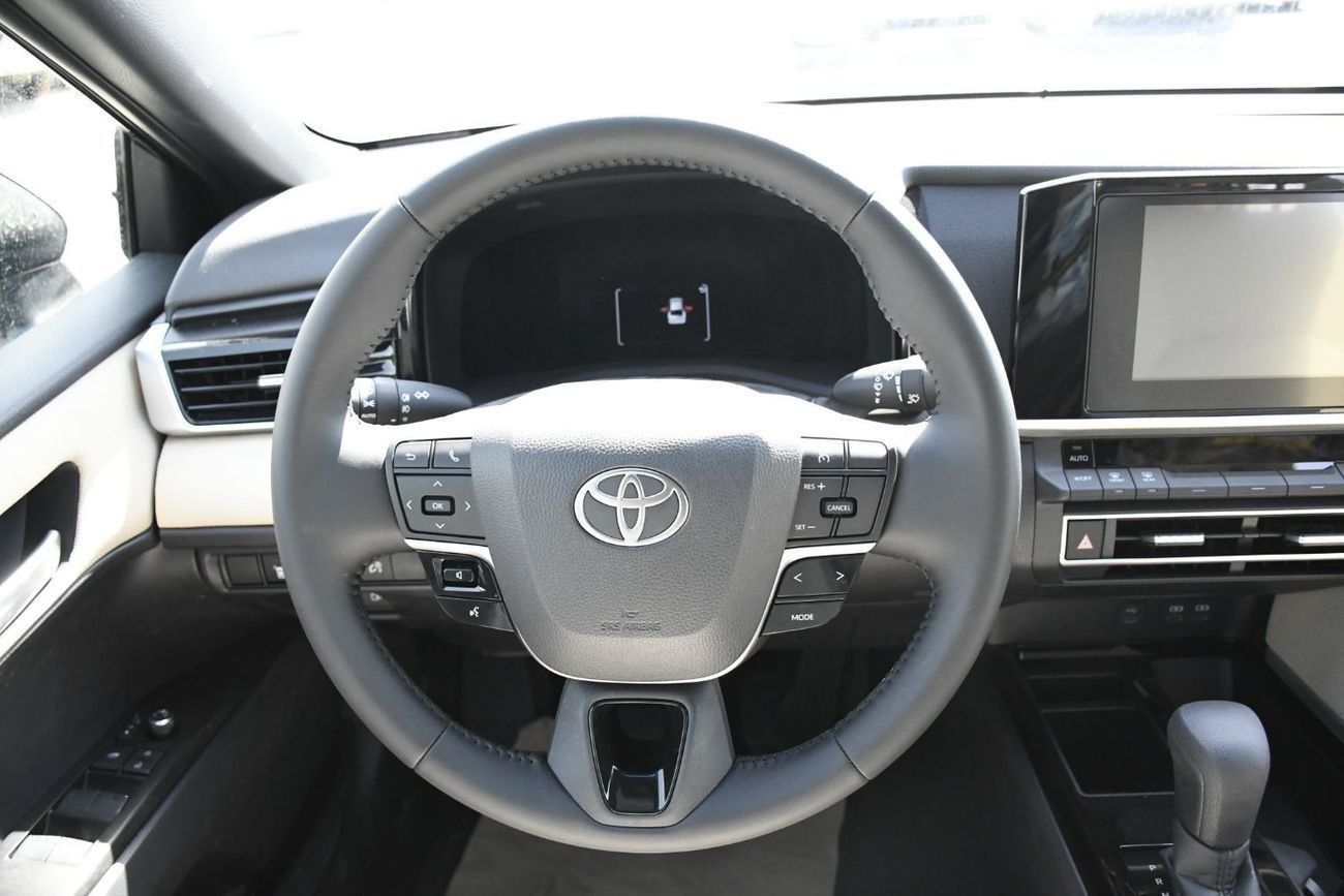 Toyota Camry 2.5L HEV With Sunroof (Ready Car)