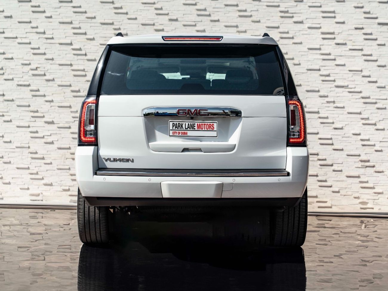 جي أم سي يوكون Denali 6.2L (8 Seater)