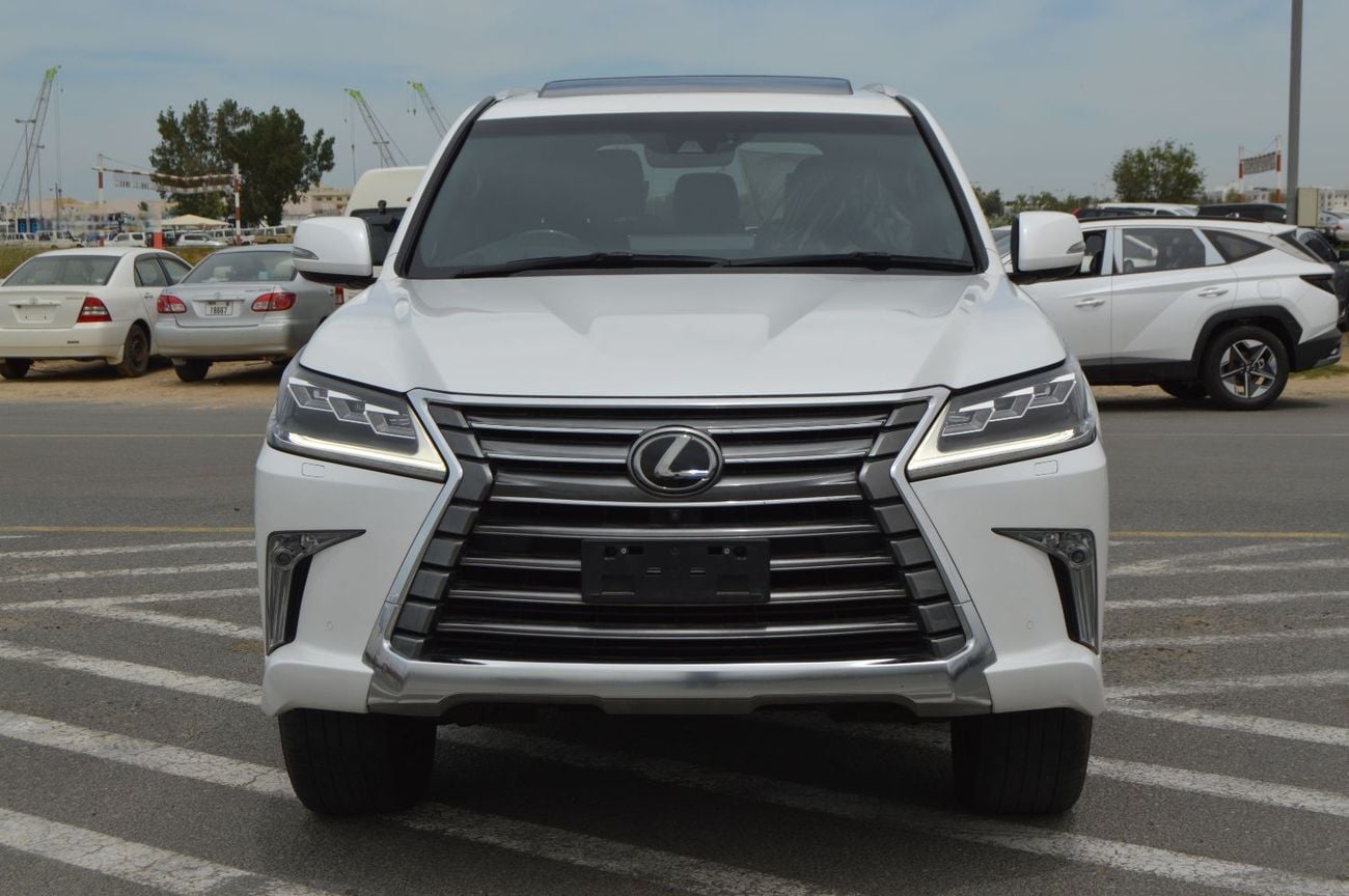 لكزس LX 570 SIGNATURE Right Hand Drive  Year: *2019* *Full option* Engine: 5.7L V8