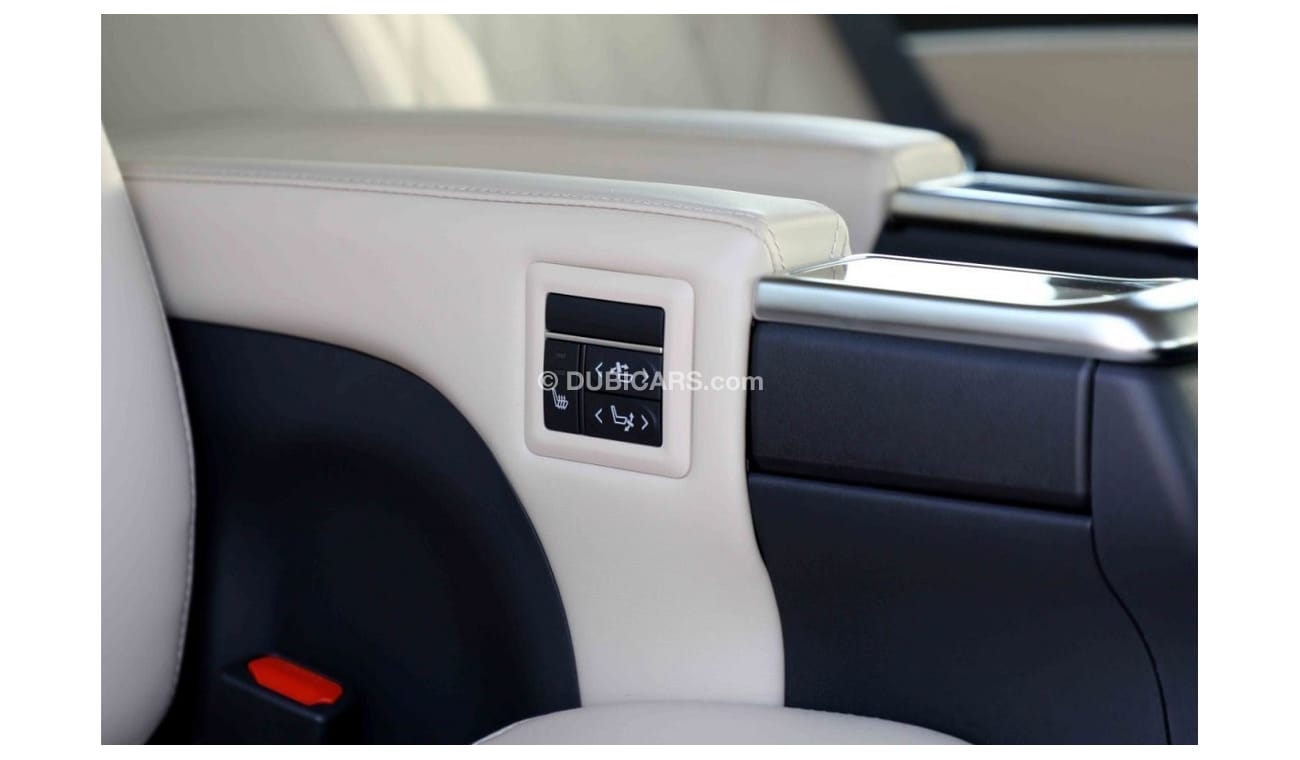 Toyota Granvia 2023 Toyota Granvia 3.5L V6 6 Seats LH HIGH P AT - White inside black & beige