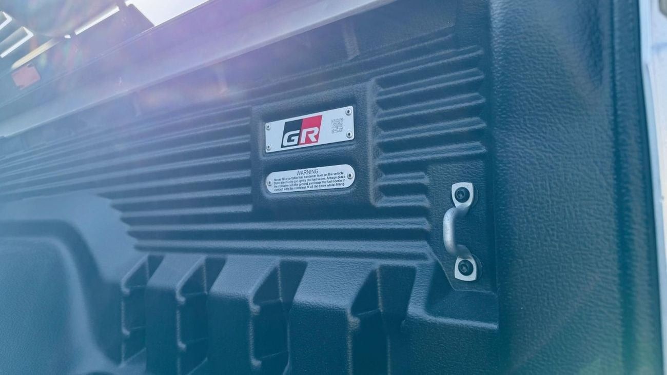 تويوتا هيلوكس MODIFIED TO GR SPORTS 2024 | 2.8L DIESEL ENGINE | DOUBLE CABIN | 2021 | AUTOMATIC TRANSMISSION | RHD