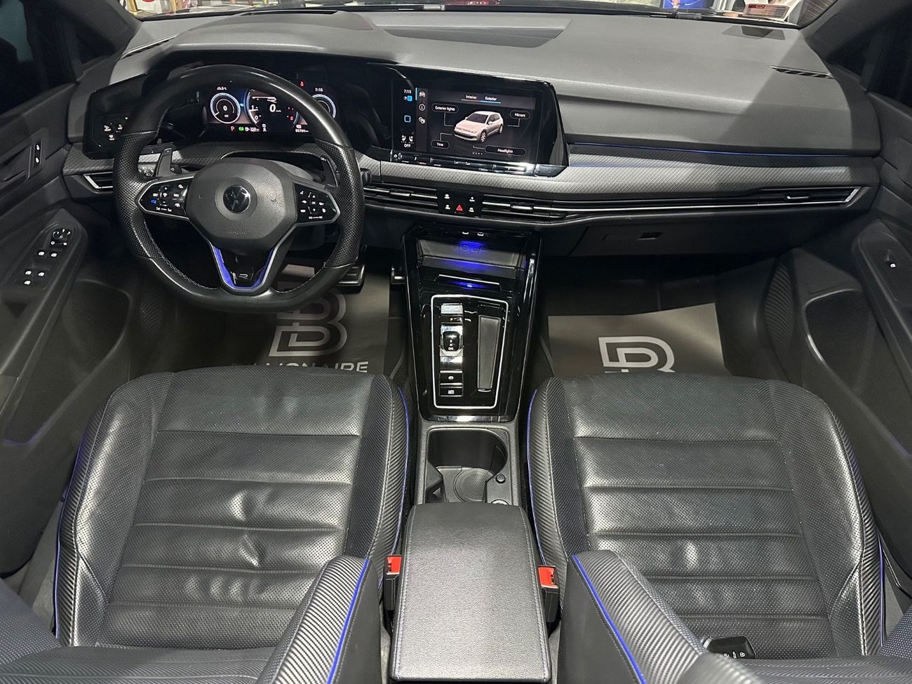 Volkswagen Golf R Base 2.0T VOLKSWAGEN GOLF R | 2023 | UNDER WARRANTY  CONTRACT SERVICE