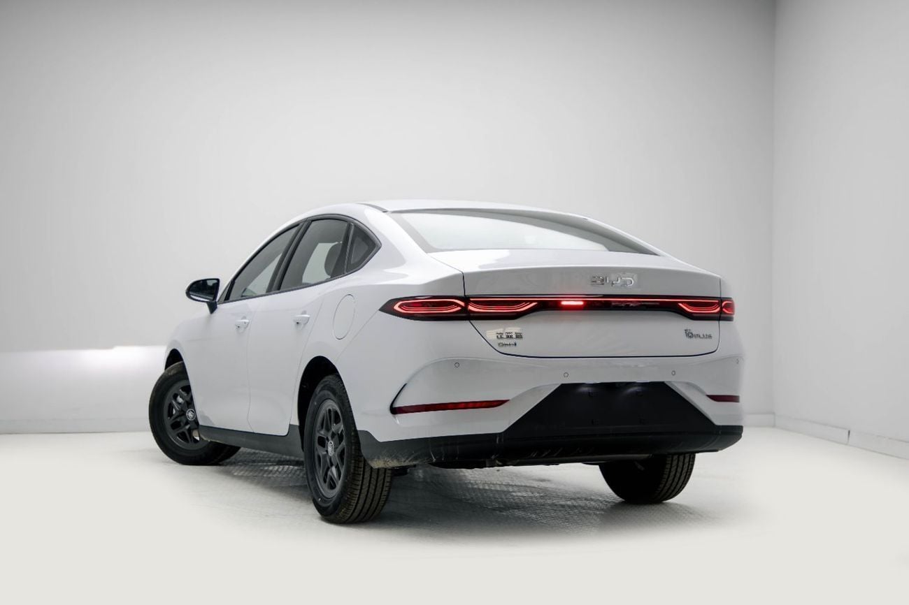 بي واي دي كين بلاس DM-i ID Leading Version 1.5L - White Inside Grey | Export Only