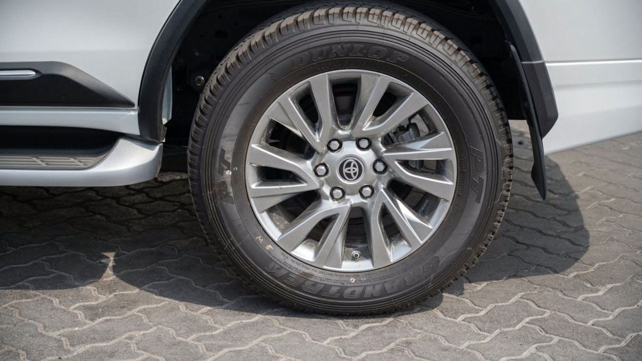 Toyota Fortuner TOYOTA FORTUNER 4.0L 2025