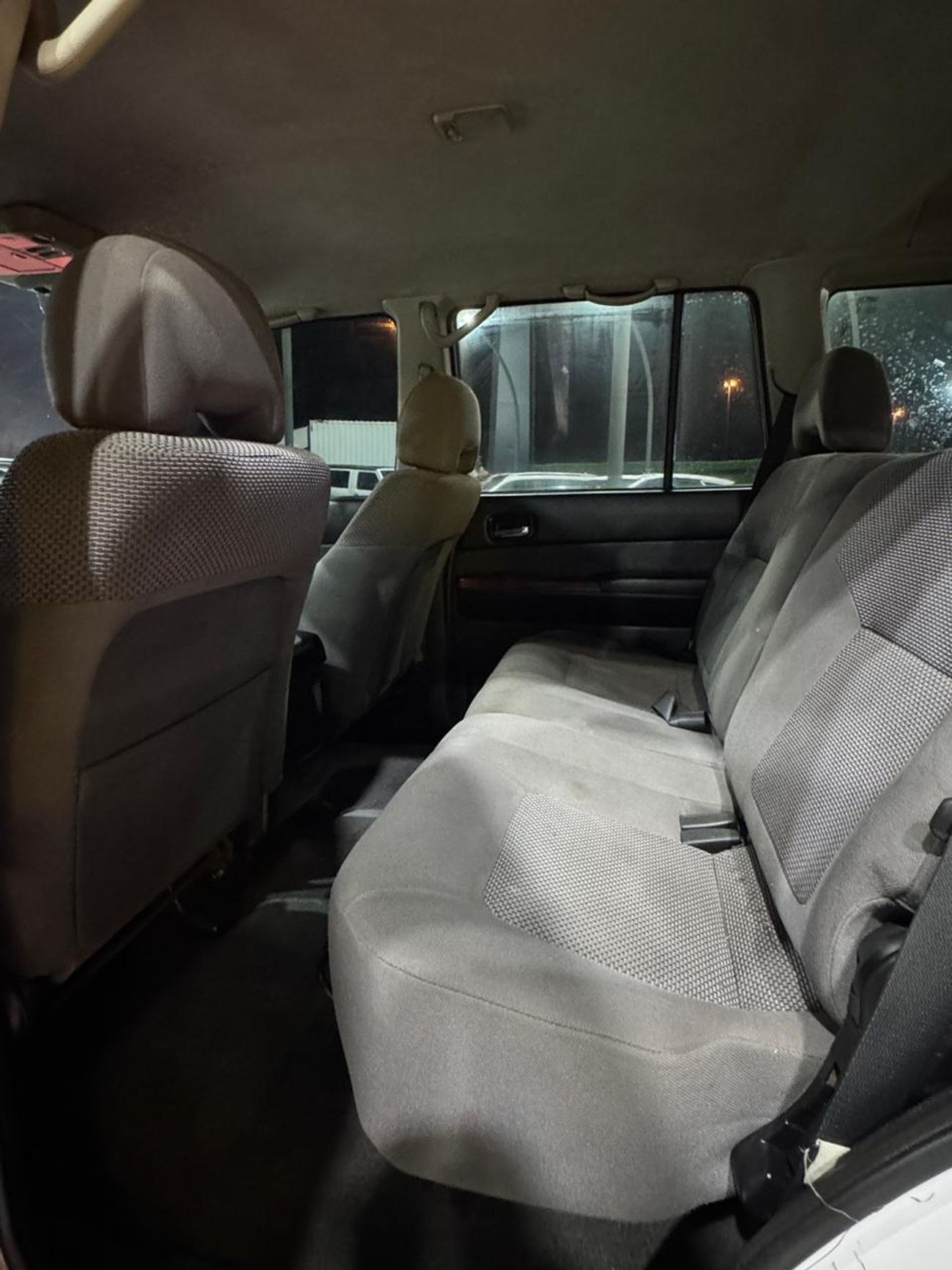 نيسان باترول GL 4.8L M/T (7 Seater)