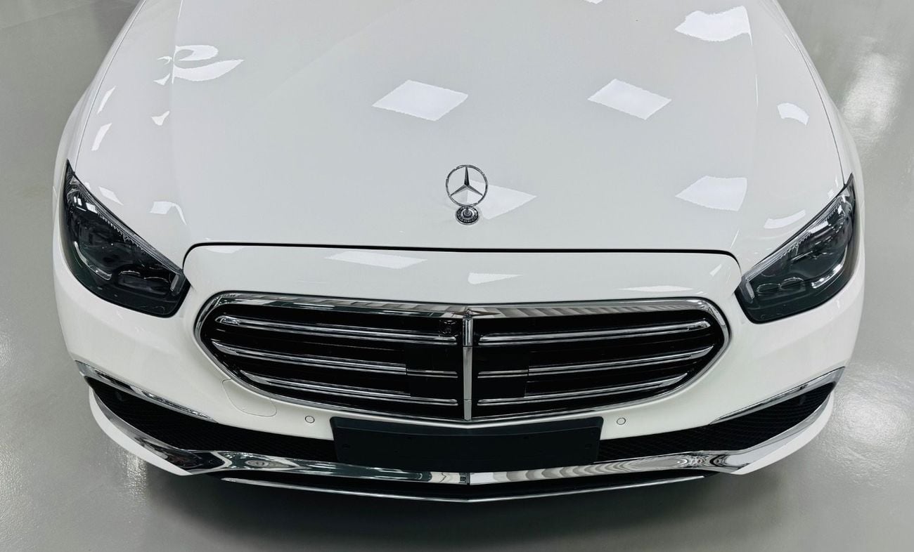 مرسيدس بنز E300 بريميوم