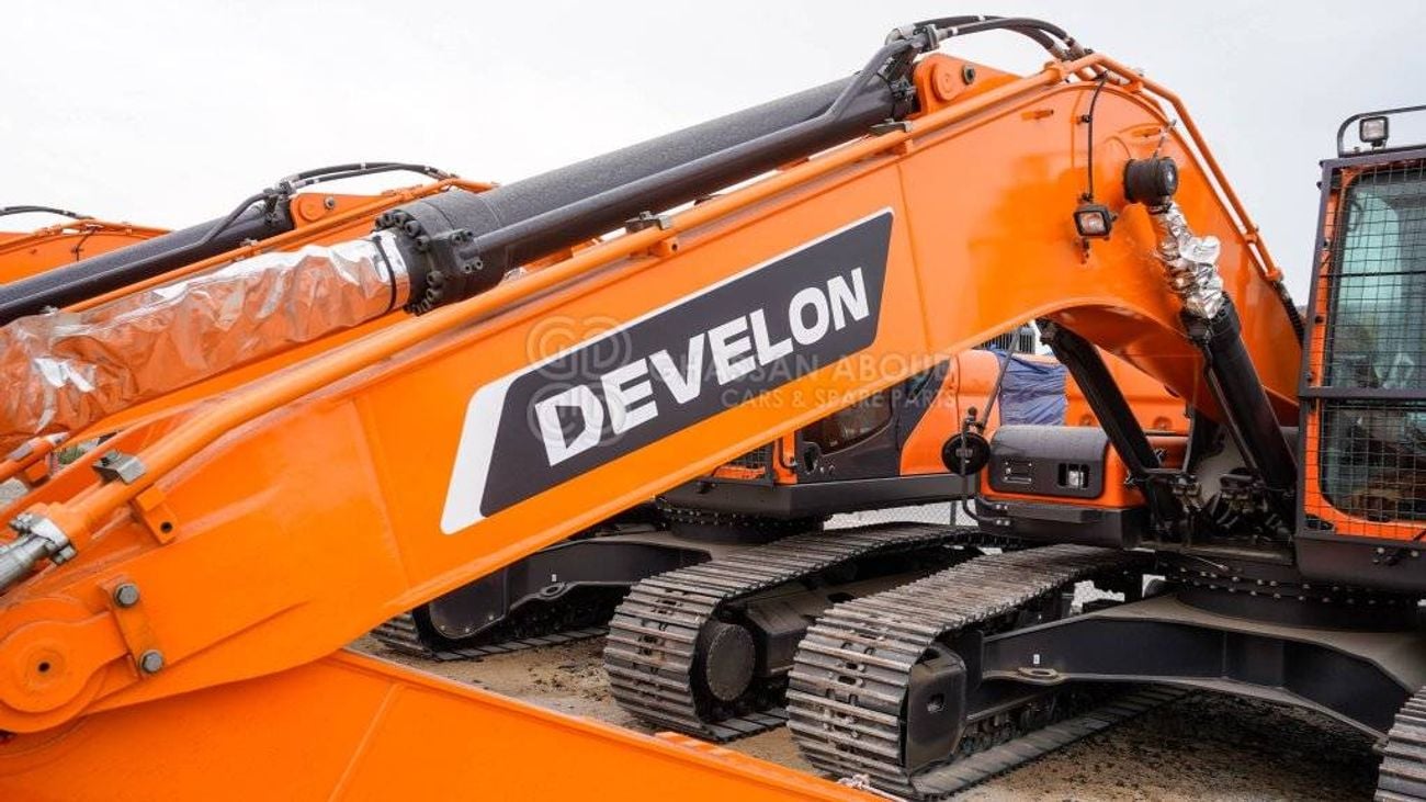 Develon DX225LCA DX225LCA-7M Crawler Excavator MY2025