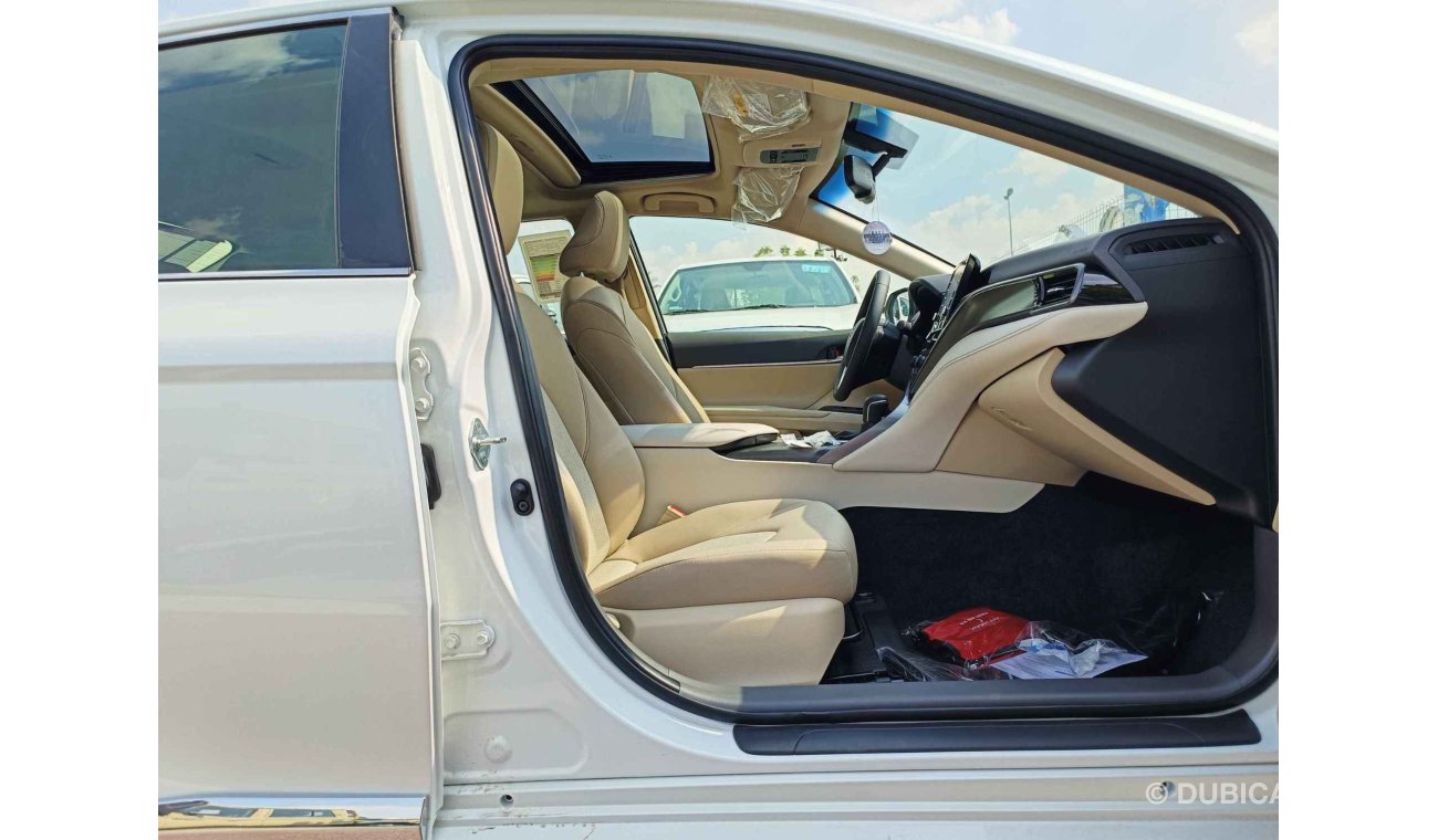 تويوتا كامري GLE HYBRID, 2.5L PETROL / DRIVER POWER SEAT / SUNROOF (CODE # 67924)