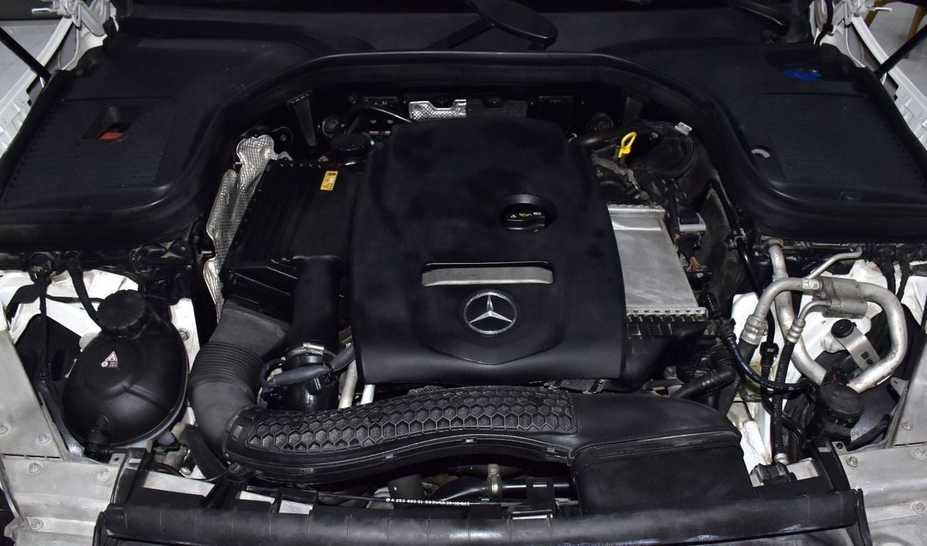 Mercedes Benz GLC250 . EXCELLENT DEAL for our Mercedes Benz GLC250 4Matic ( 2017 Model ) in White Color GCC Specs