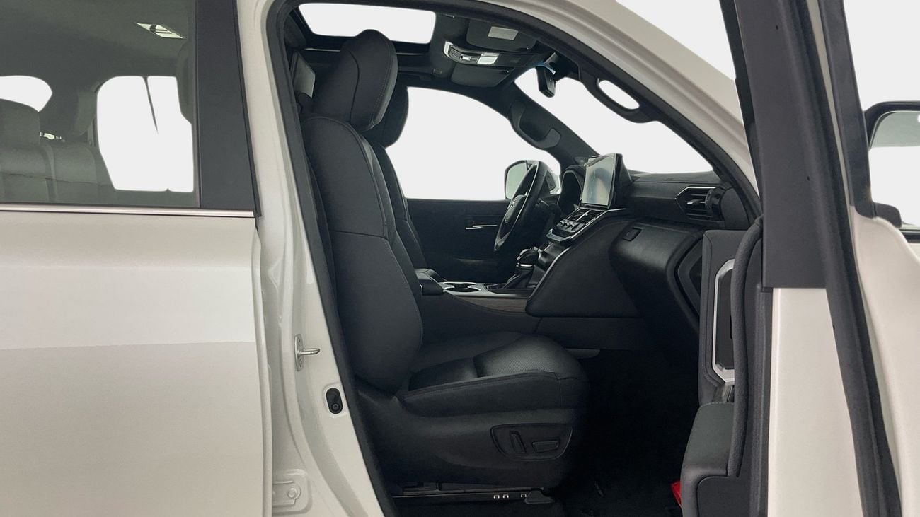 Toyota Land Cruiser VXR | upto AED 20,000 Ramadan Discount | Guaranteed Warranty | 0 Down Payment