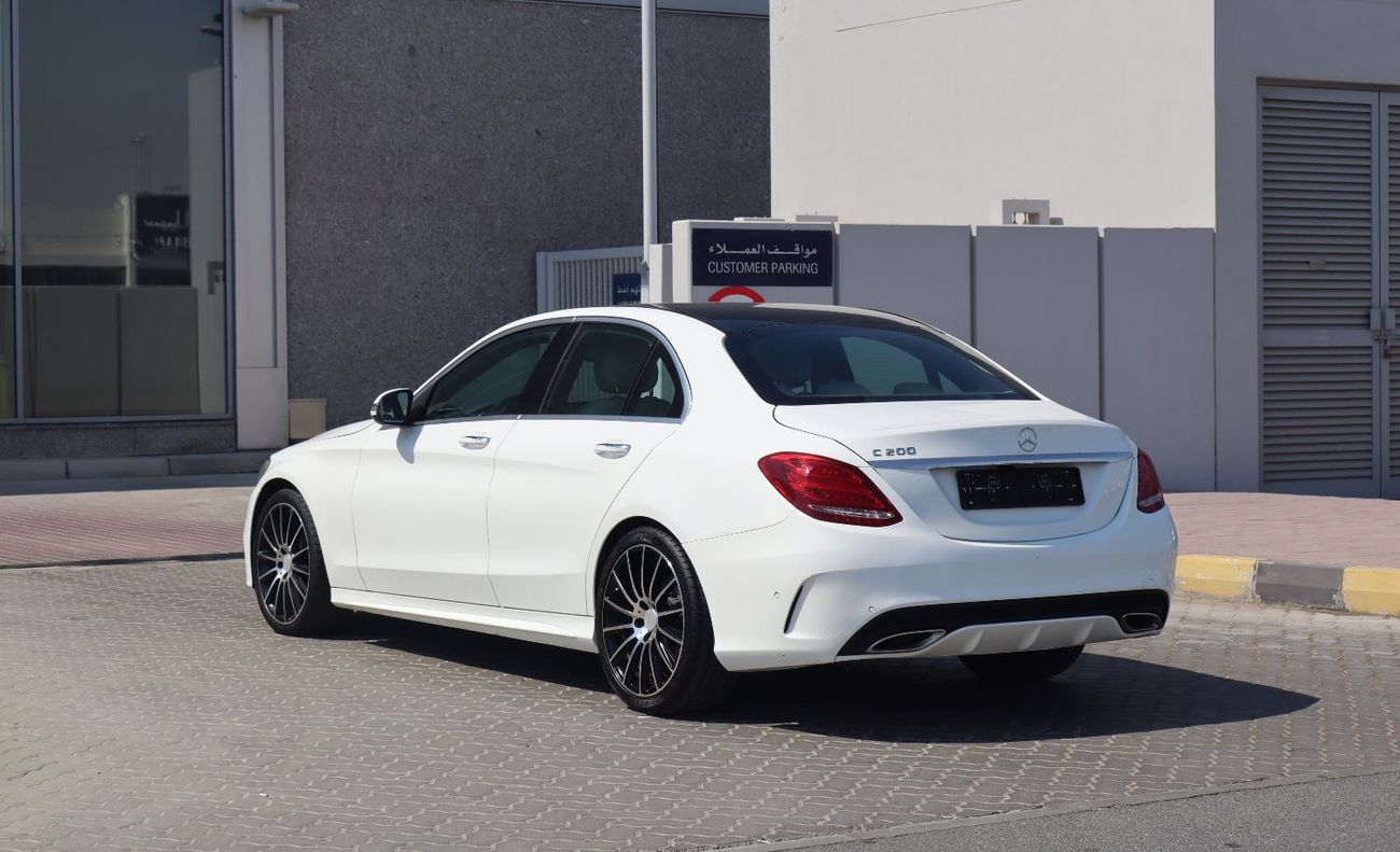 مرسيدس بنز C 200 GCC
