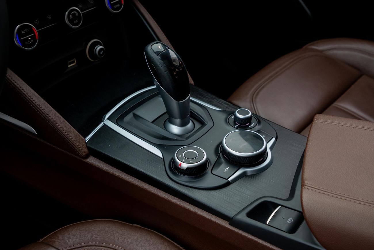 ألفا روميو ستيلفيو Stelvio | 1,273 P.M | 0% Downpayment | Pan Roof | Alfa Romeo History | Adaptive Cruise!