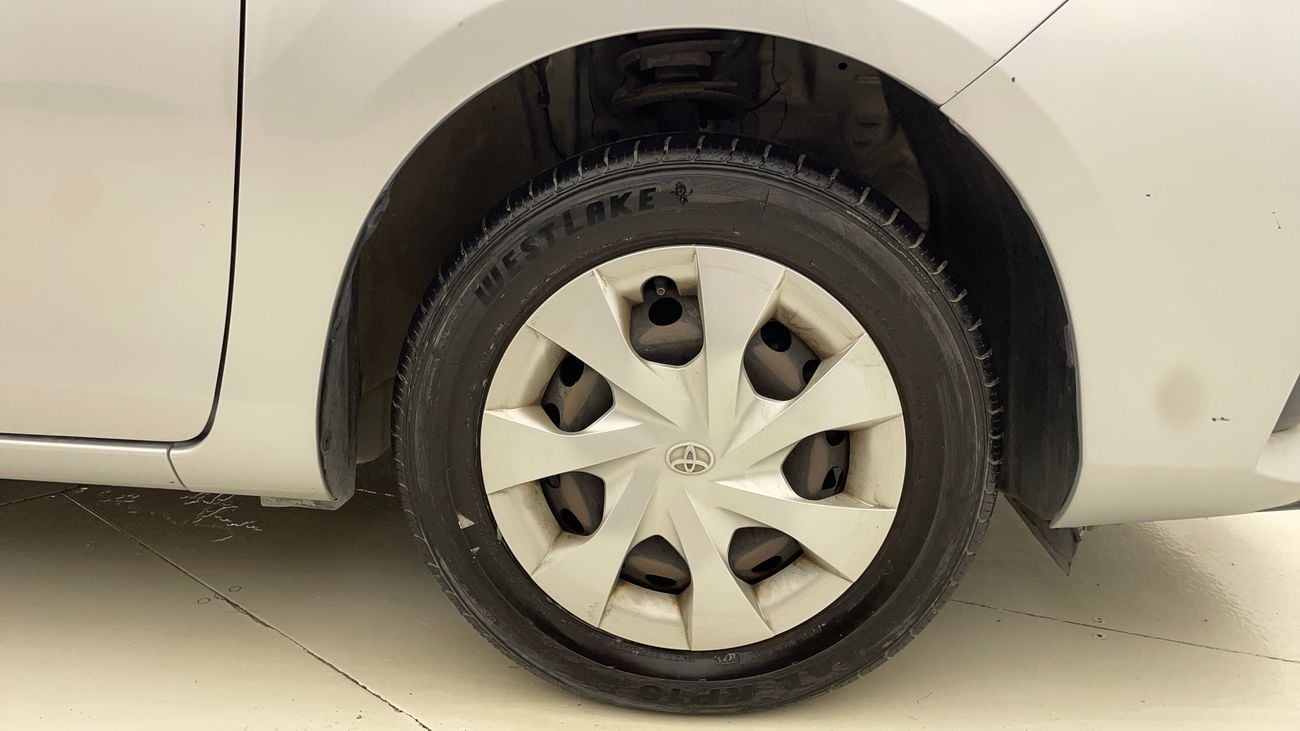 تويوتا يارس SE 1.5 | بدون دفعة مقدمة | اختبار القيادة في المنزل