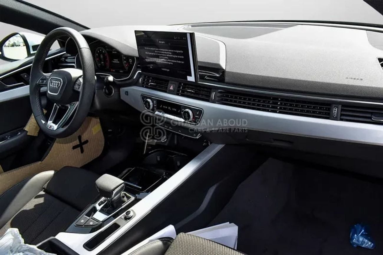 أودي A5 40 TFSI S-LINE SPORTBACK