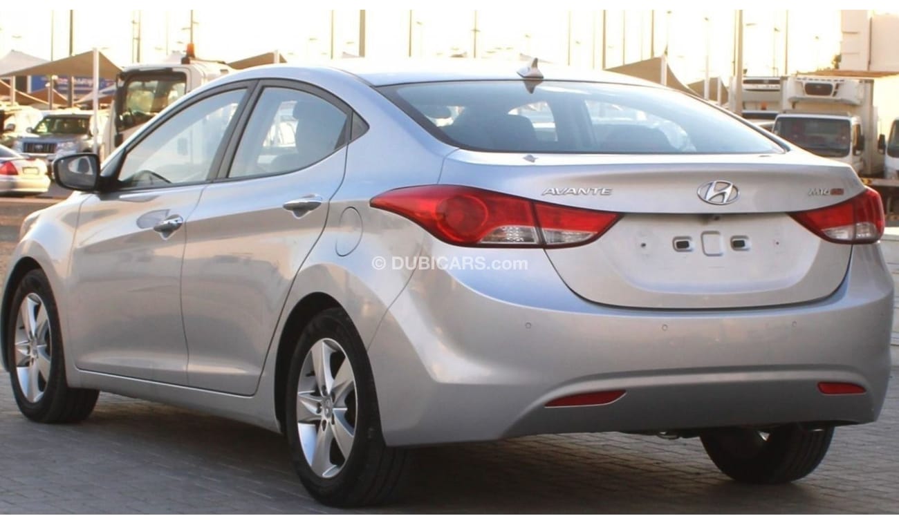 هيونداي افانتي هيونداي افانتي 2011 بحالة ممتازة وارد كوريا اوراق جمارك بدون حوادث