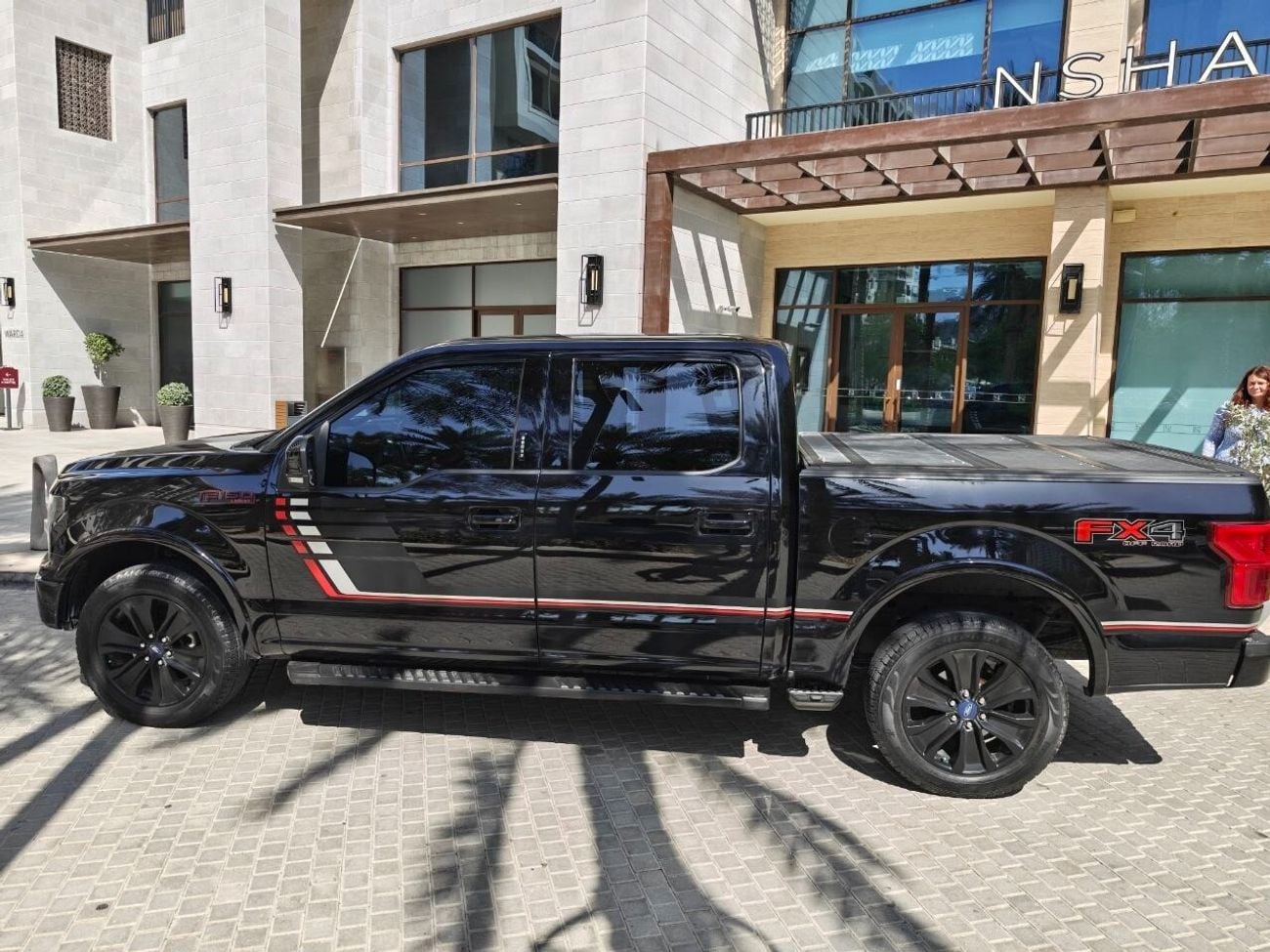 Ford F-150 LARIAT