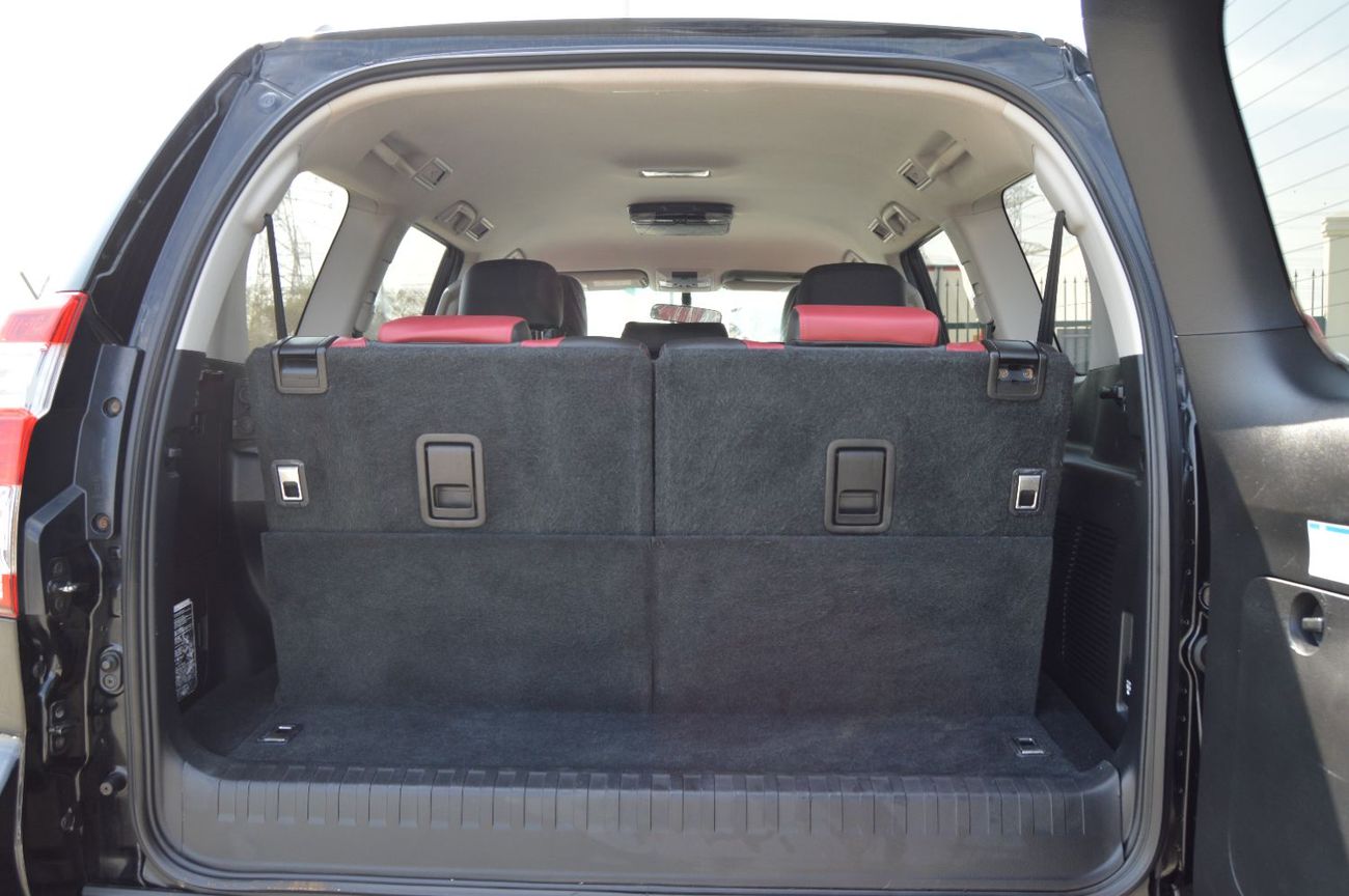 تويوتا لاند كروزر Prado, perfect inside and outside