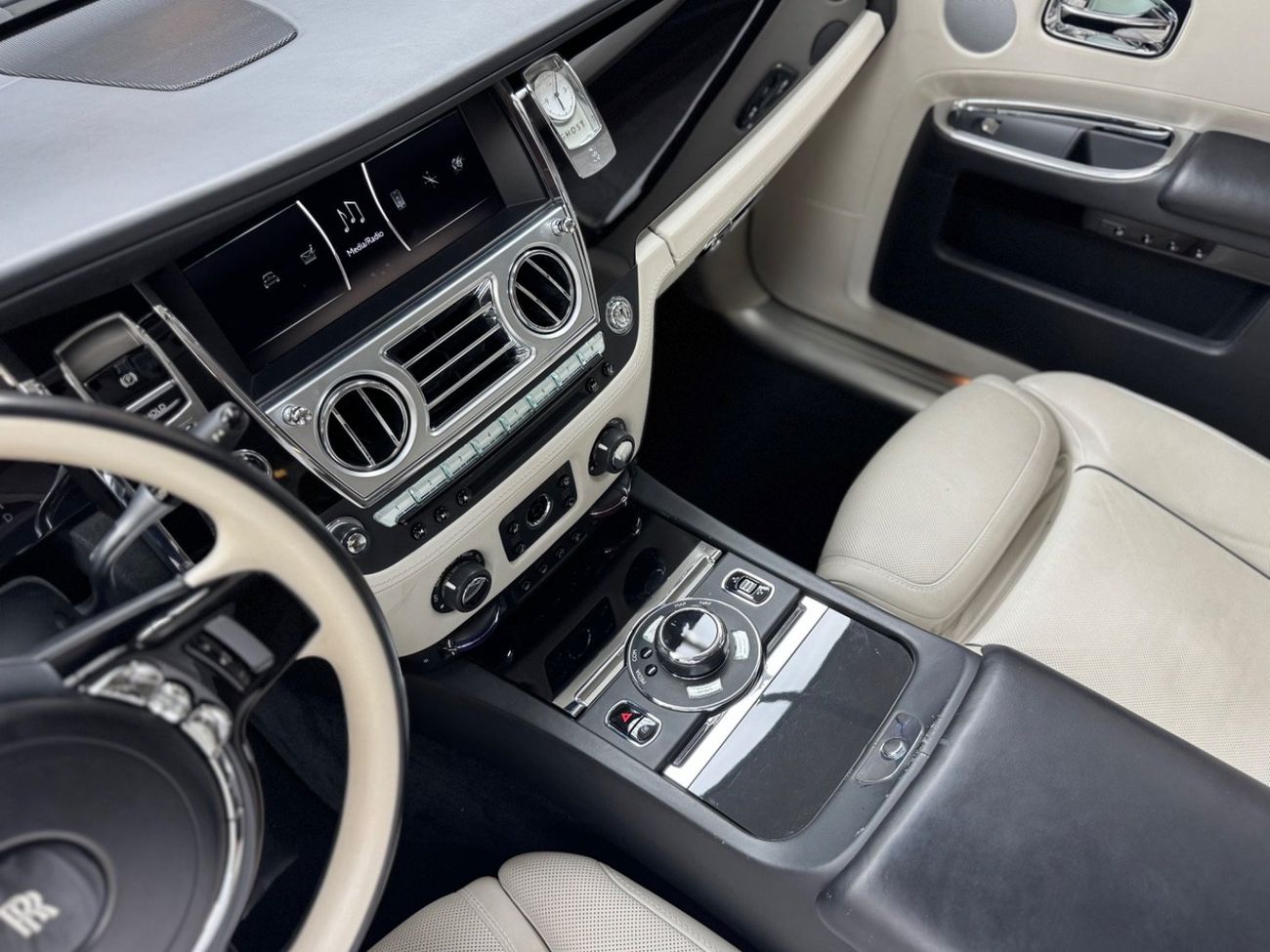 Rolls-Royce Ghost EWB 6.6L