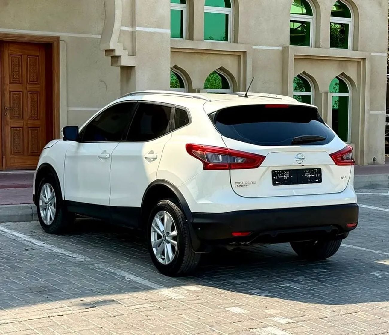 Nissan Rogue SV American Specs In Excellent Condition