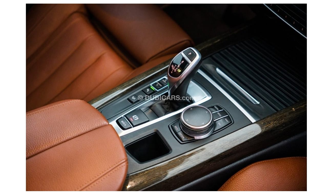 BMW X5 35i M Sport 2017 BMW X5 35i M-Sport / 7-Seater / Full-Service History
