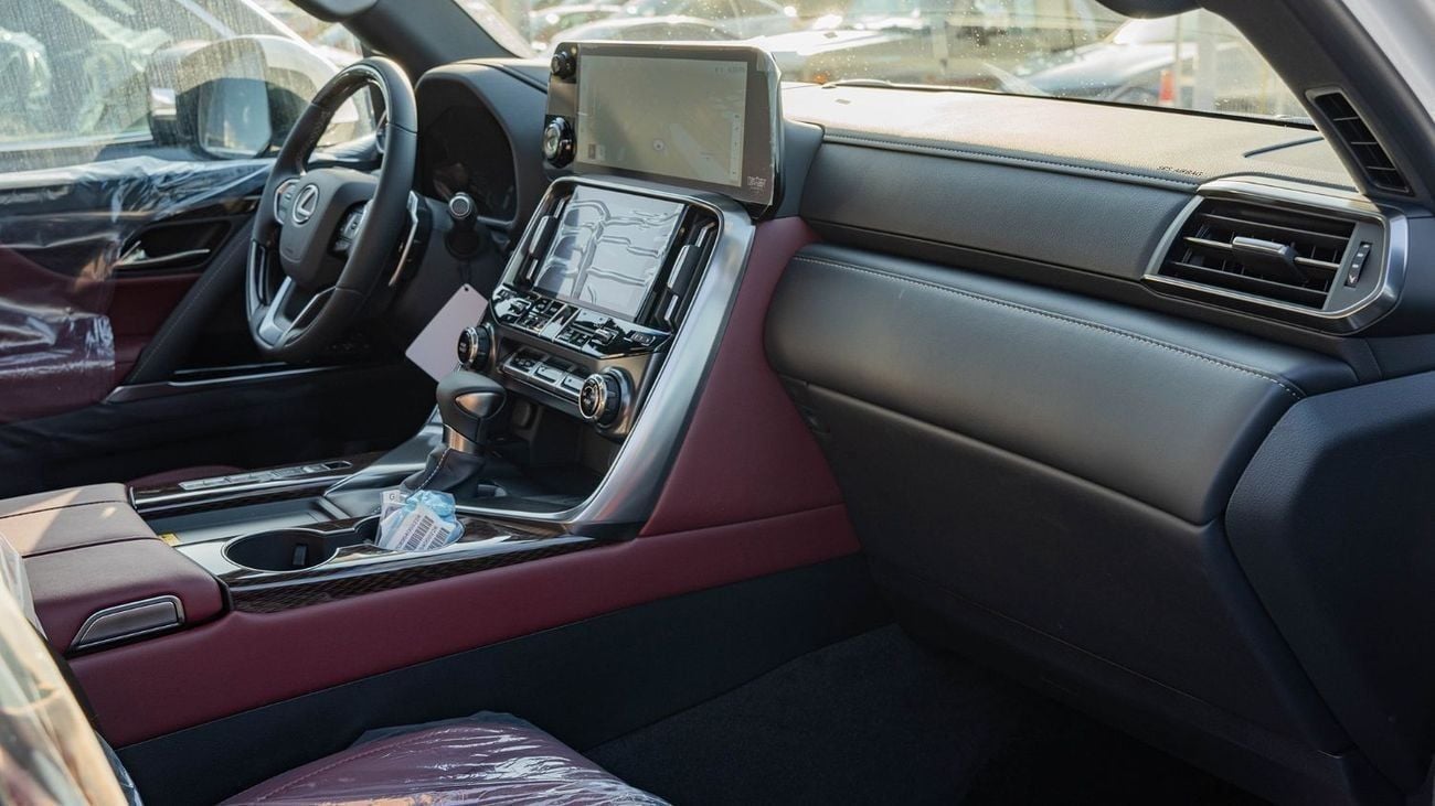 Lexus LX 600 2026 Lexus LX600 Signature 3.5L AT Petrol (White)