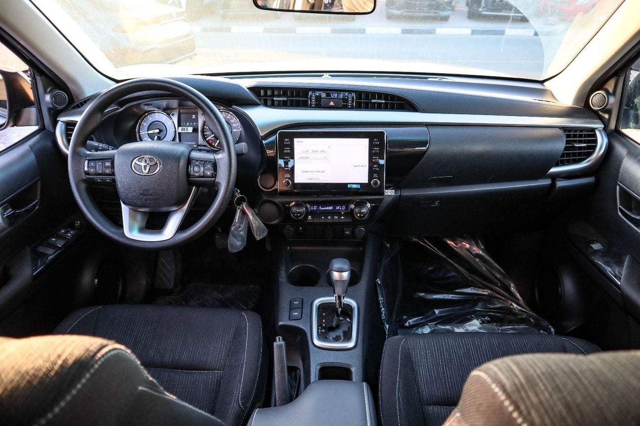 تويوتا هيلوكس GL 2026 Toyota Hilux Double Cab 2.7L Petrol (TGN121) 4x2