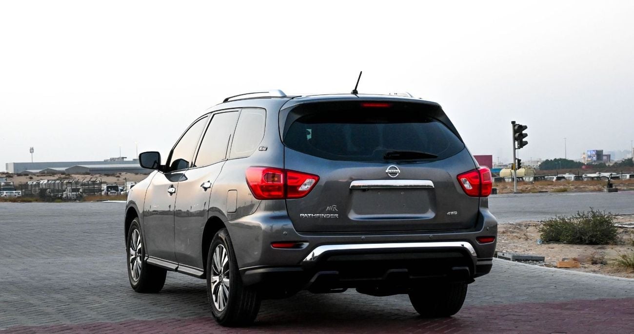 نيسان باثفايندر SL 3.5L (271 HP)