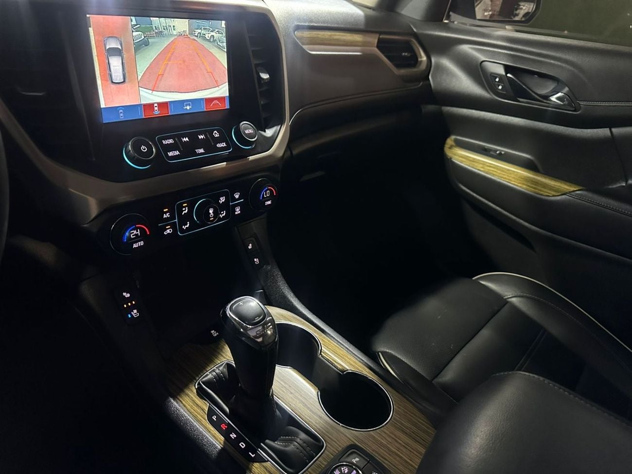 GMC Acadia DENALI