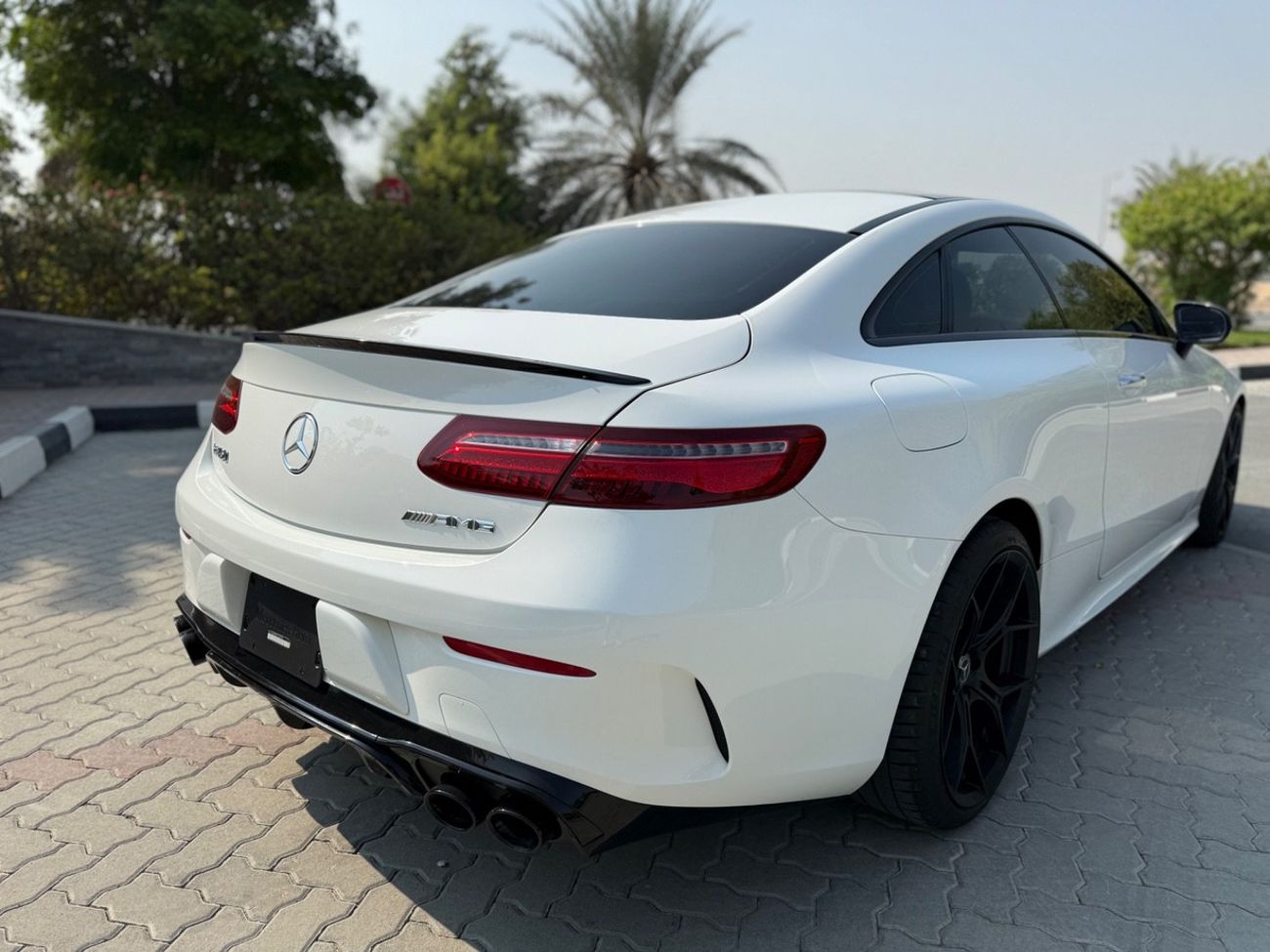 مرسيدس بنز E450 كوبيه