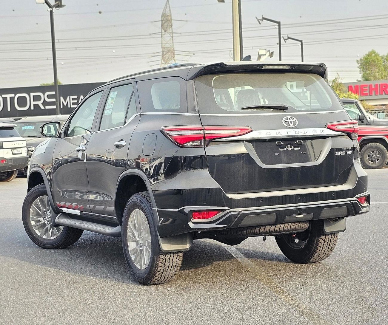 Toyota Fortuner SR5 Plus 4.0L FORTUNER 4.0L 4x4 V6 HI 6AT 2025 SR5 4.0L