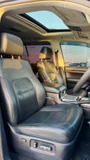 Toyota Land Cruiser 2017 | BULL BAR | PUSH START | SUNROOF | PARKING SENSOR | 4.5L DIESEL ENGINE | POWER SEAT | AT | RHD