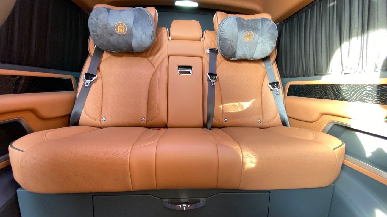 تويوتا هاياس VIP Luxury Seat iconic Design Brand New