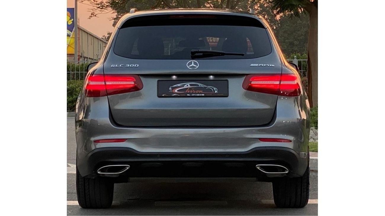 Mercedes-Benz GLC 300 4MATIC MERCEDES GLC 300 2019 = EXCELENT CONDITION =